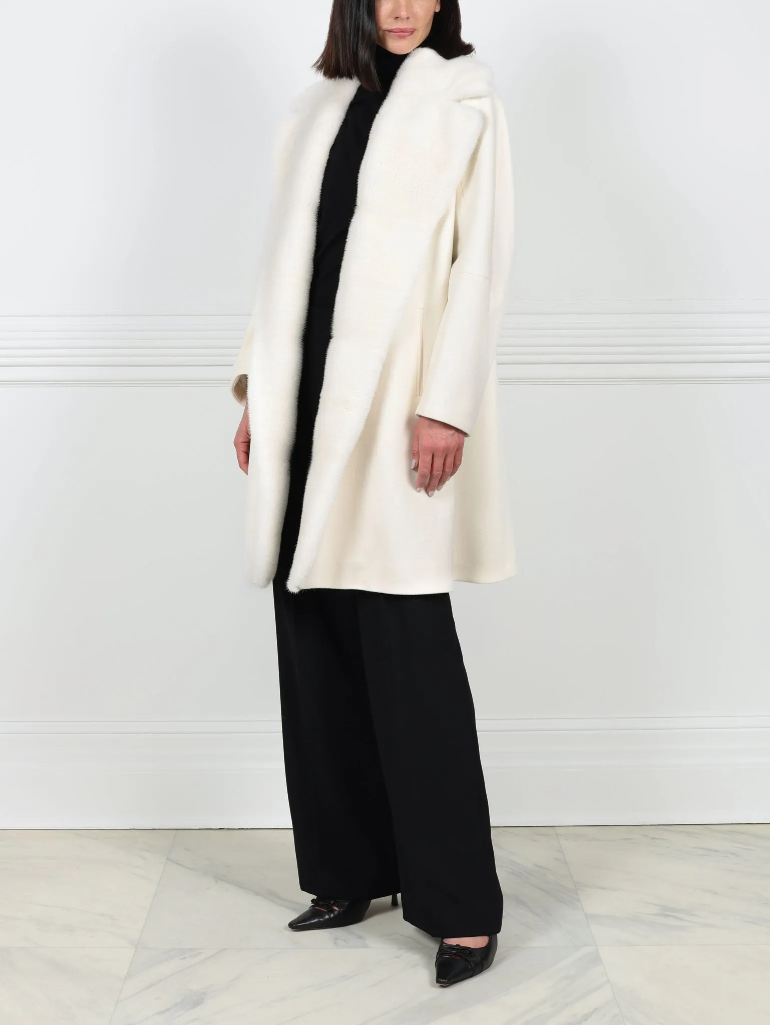 The Clutch Coat with Mink Fur sold by Pologeorgis product image thumbnail 2