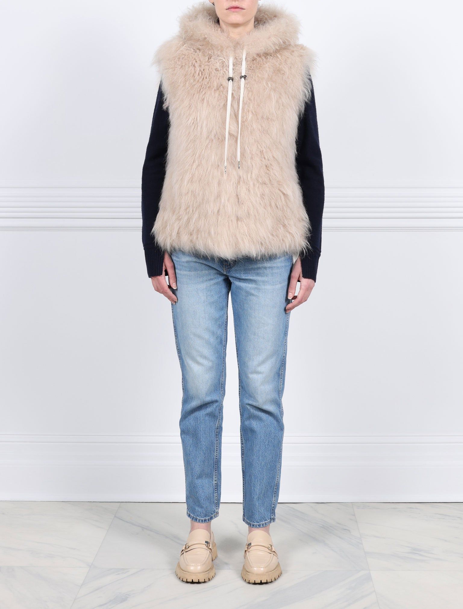 The Teddy Shearling Vest sold by Pologeorgis product image thumbnail 7