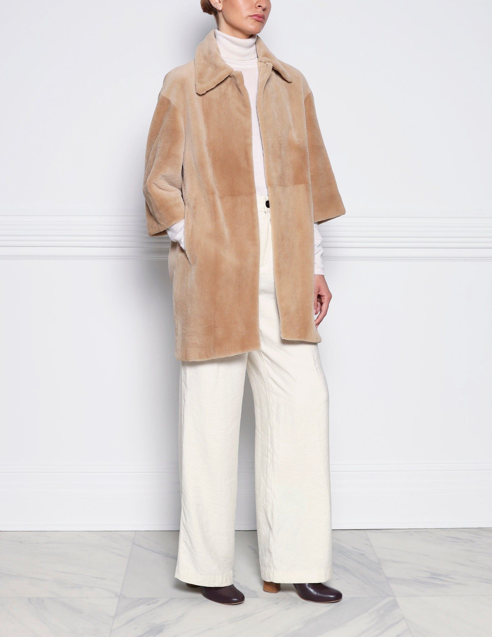 The Inaya Sheared Mink Fur Coat sold by Pologeorgis product image thumbnail 2