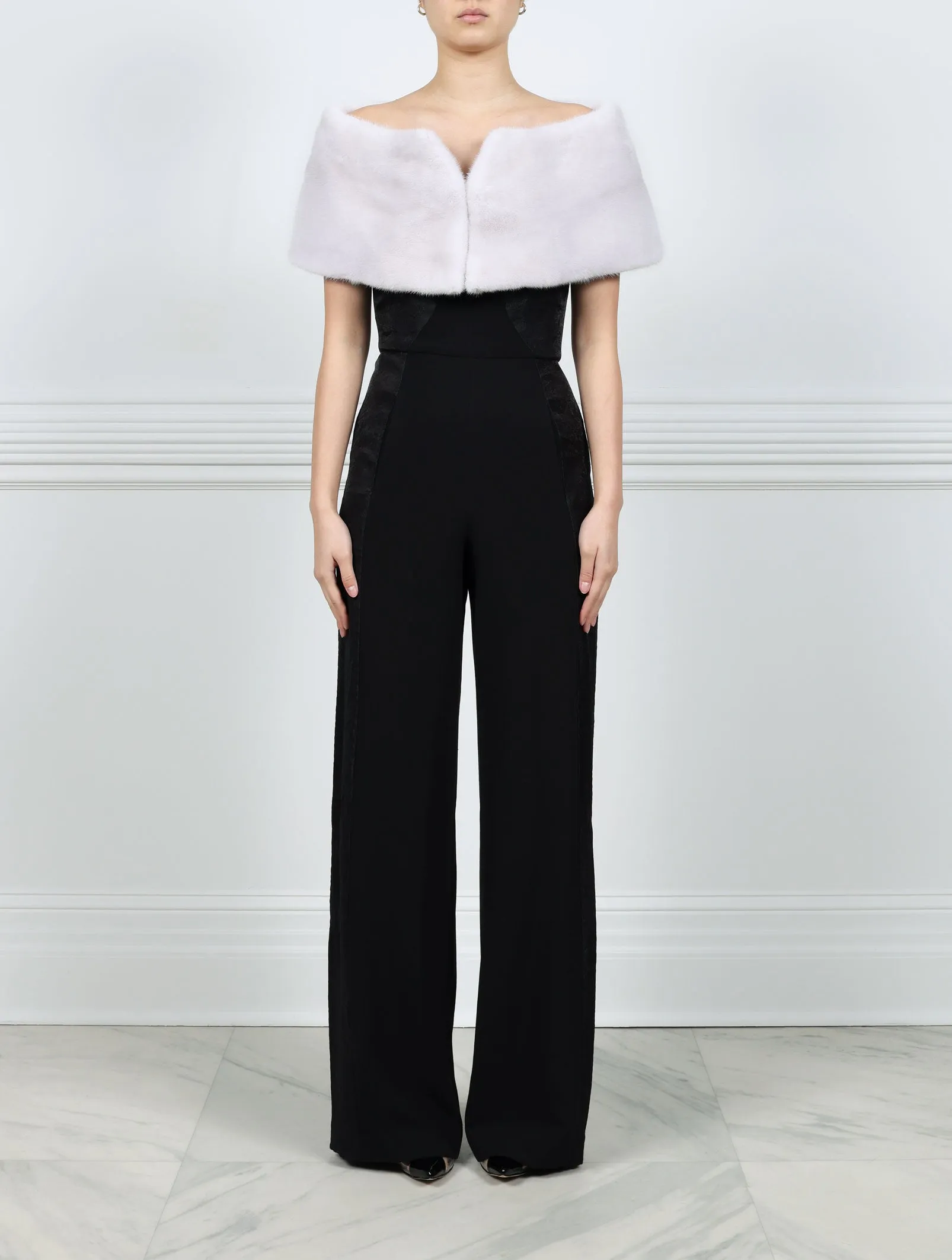 The Lana Mink Fur Stole sold by Pologeorgis