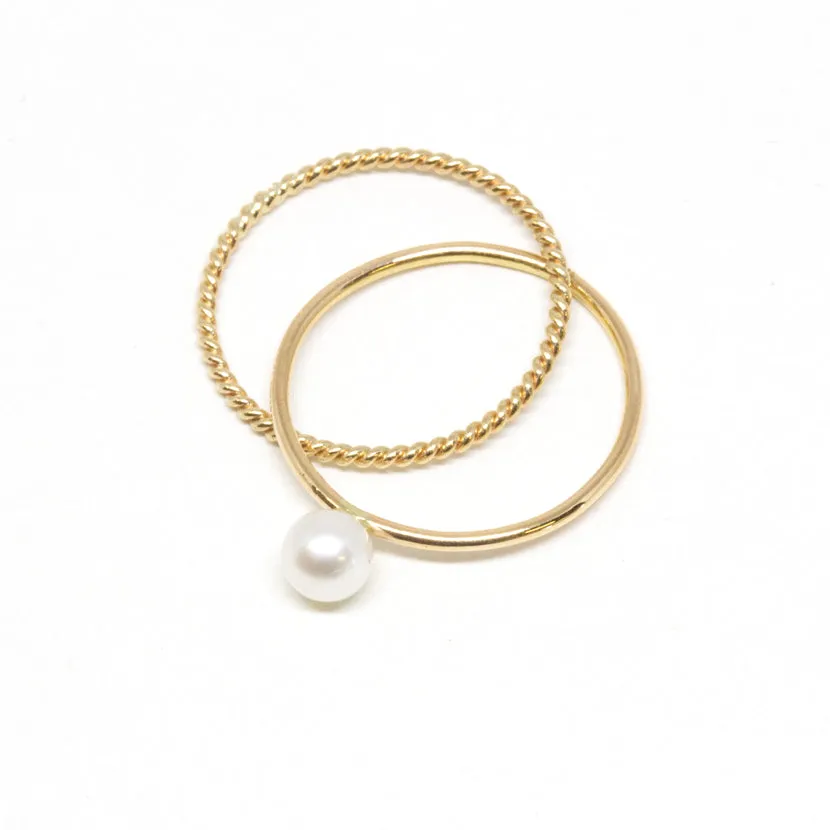 Intertwine Gold Ring sold by POPPY FINCH product image thumbnail 4