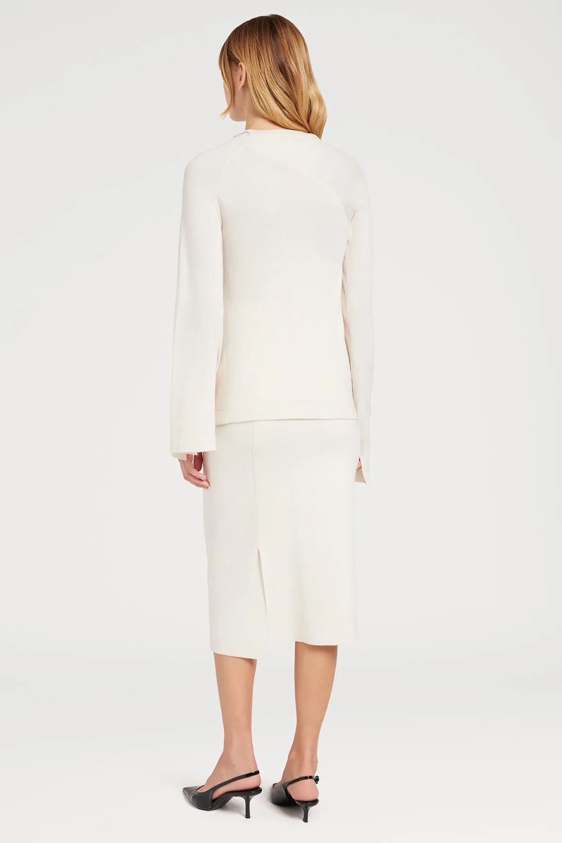 WHITE BUTTONS SLEEVE KNITWEAR sold by Ports 1961 product image thumbnail 4
