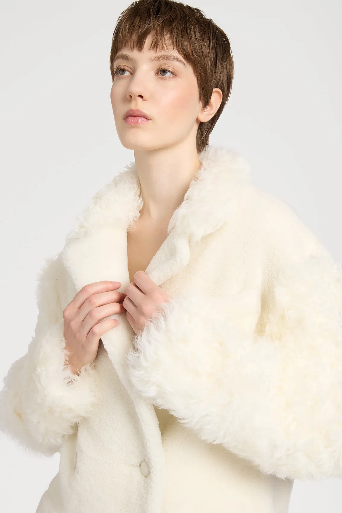 WHITE WOOLFELL COAT sold by Ports 1961 product image thumbnail 2