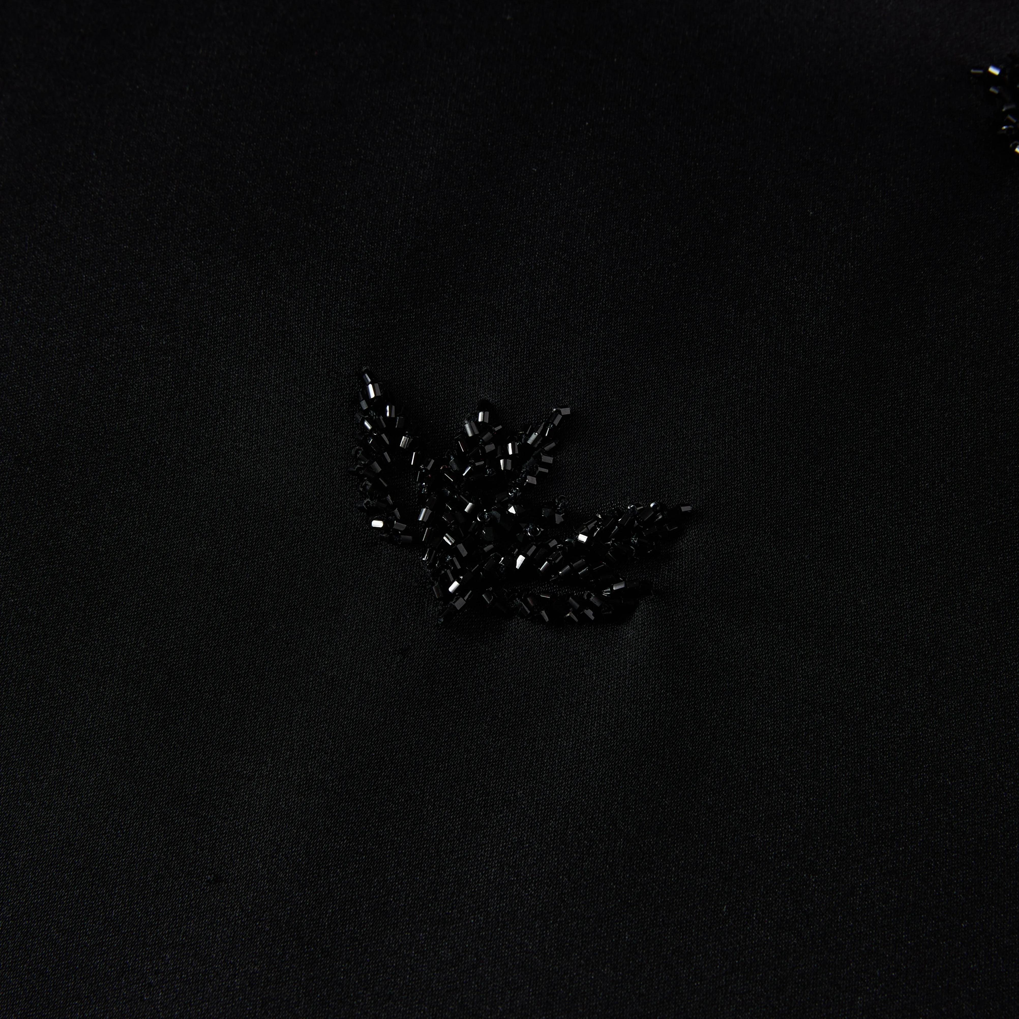 BLACK FLOWER SEQUIN TOP sold by Ports 1961 product image thumbnail 3