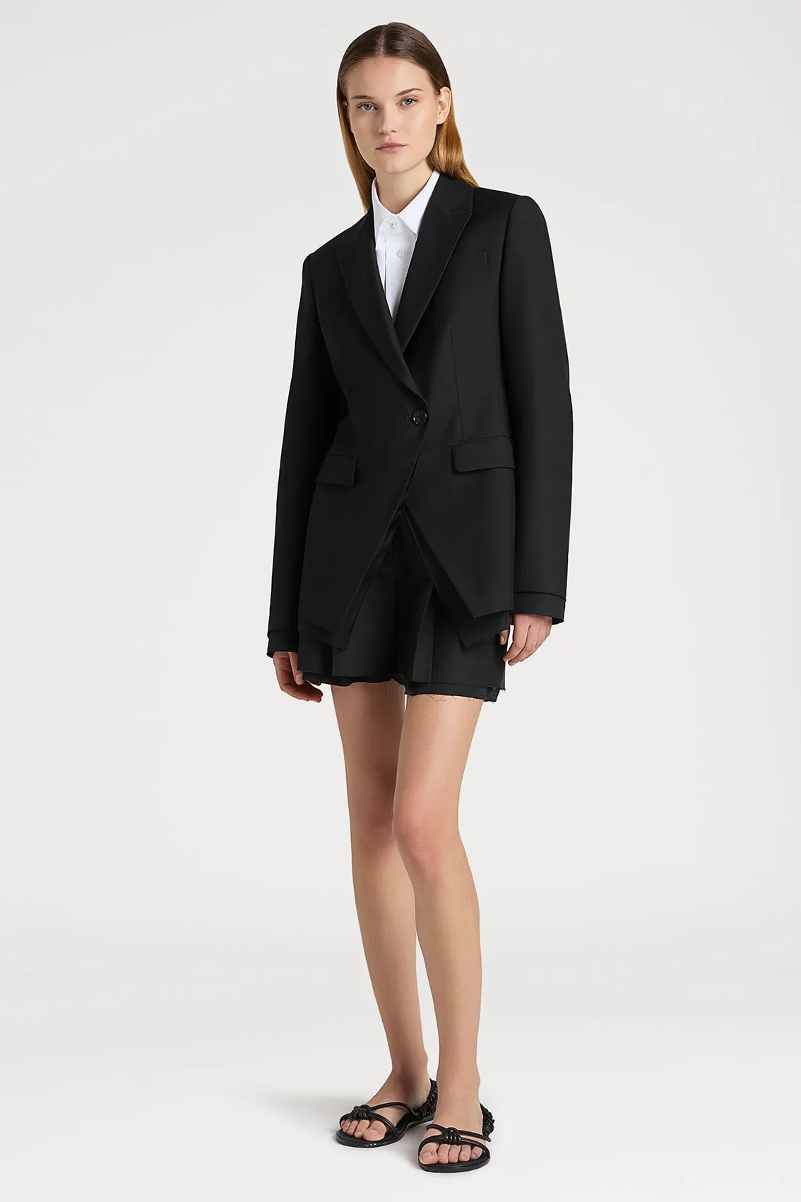 ELEGANT NOIR BLAZER sold by Ports 1961 product image thumbnail 2