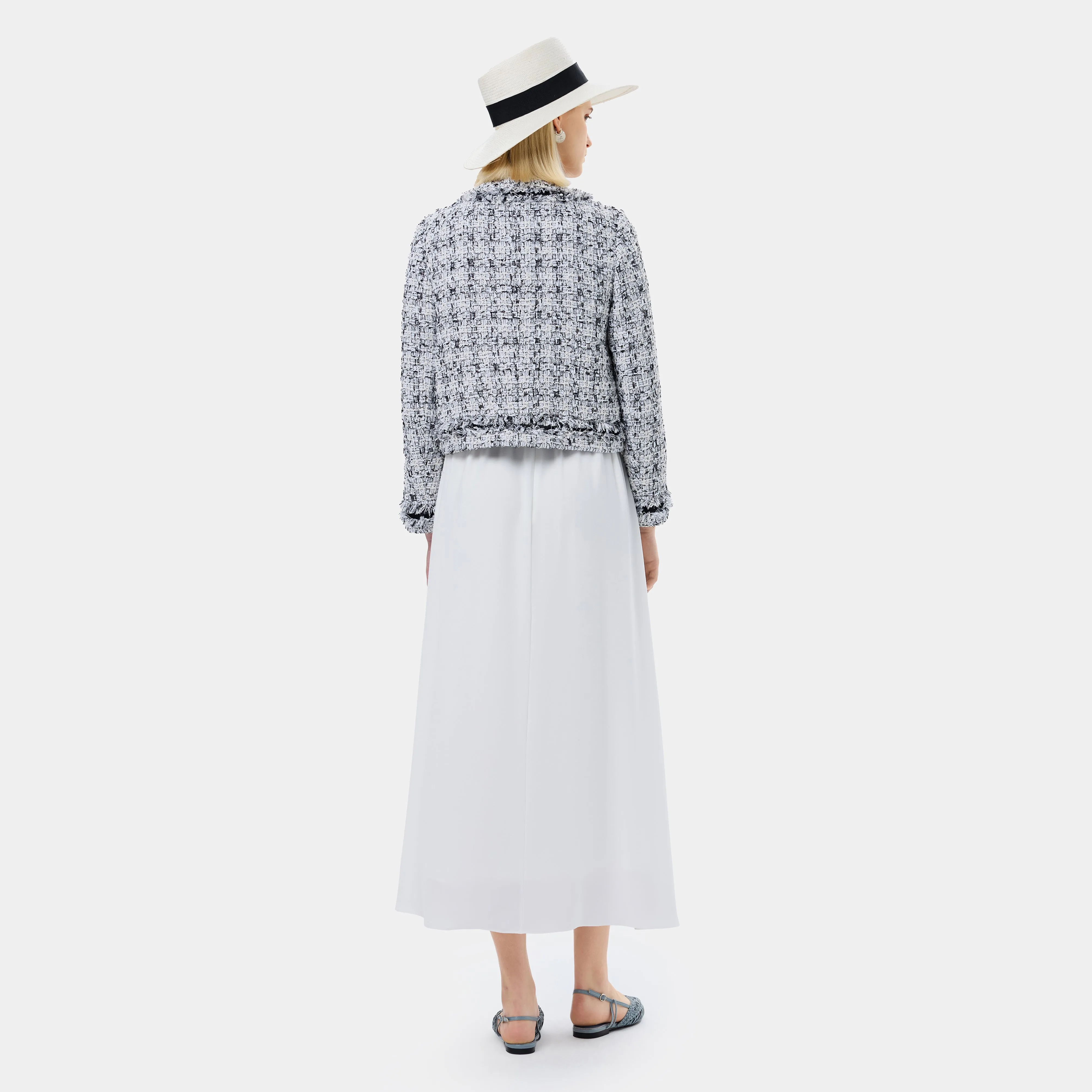 STYLISH CREAM AND BLACK TWEED JACKET, A LUXURIOUS WARDROBE ESSENTIAL sold by Ports 1961 product image thumbnail 4