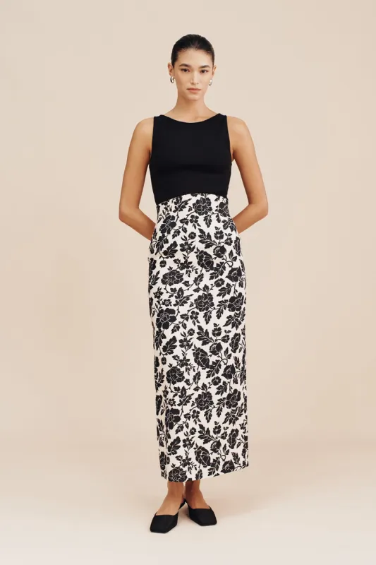 ROMEO SKIRT - NOIR BLOOM sold by Posse