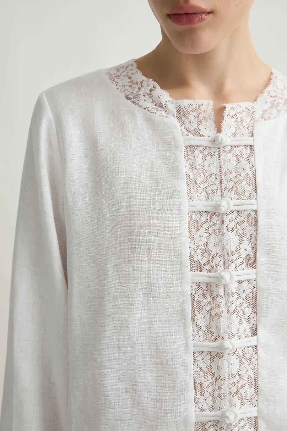 VERONICA BLOUSE sold by Posse product image thumbnail 4