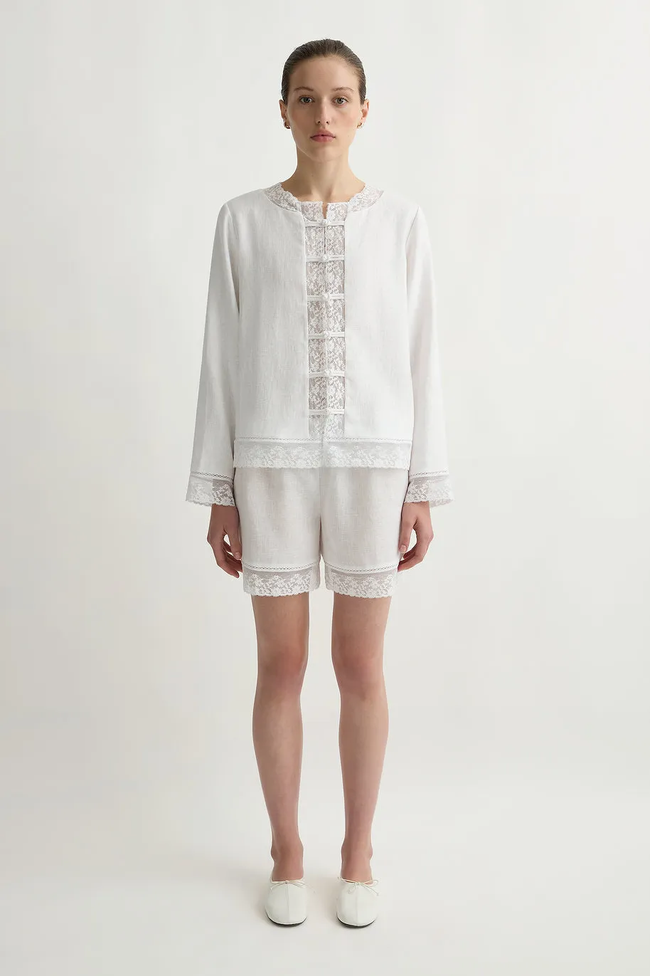 VERONICA BLOUSE sold by Posse product image thumbnail 2