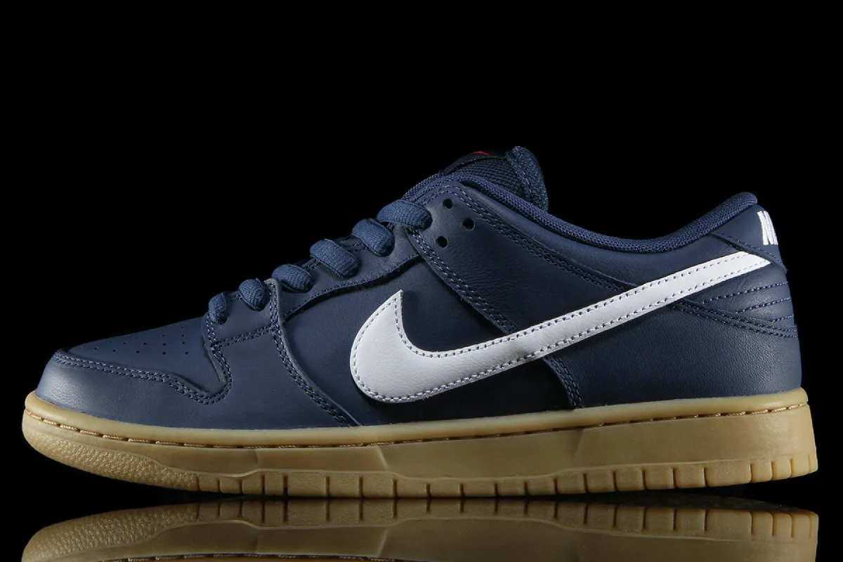 Dunk Low Pro sold by Premier