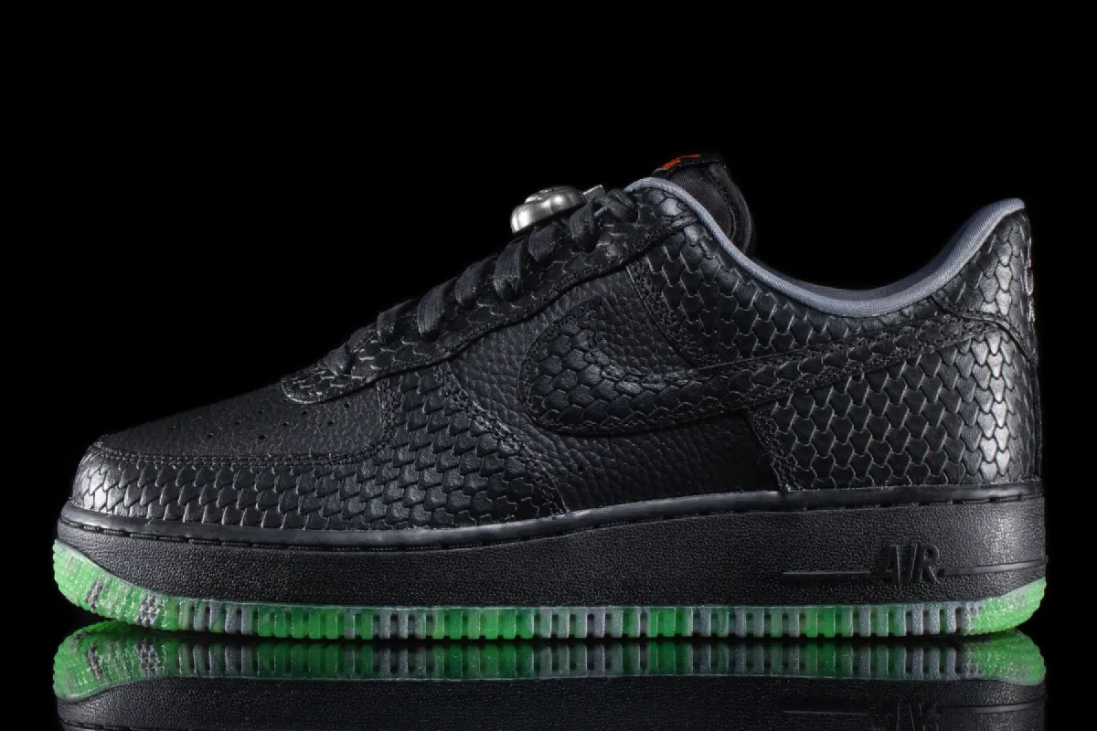 Air Force 1 '07 Premium Halloween sold by Premier