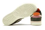 Dunk Low Retro SE sold by Premier