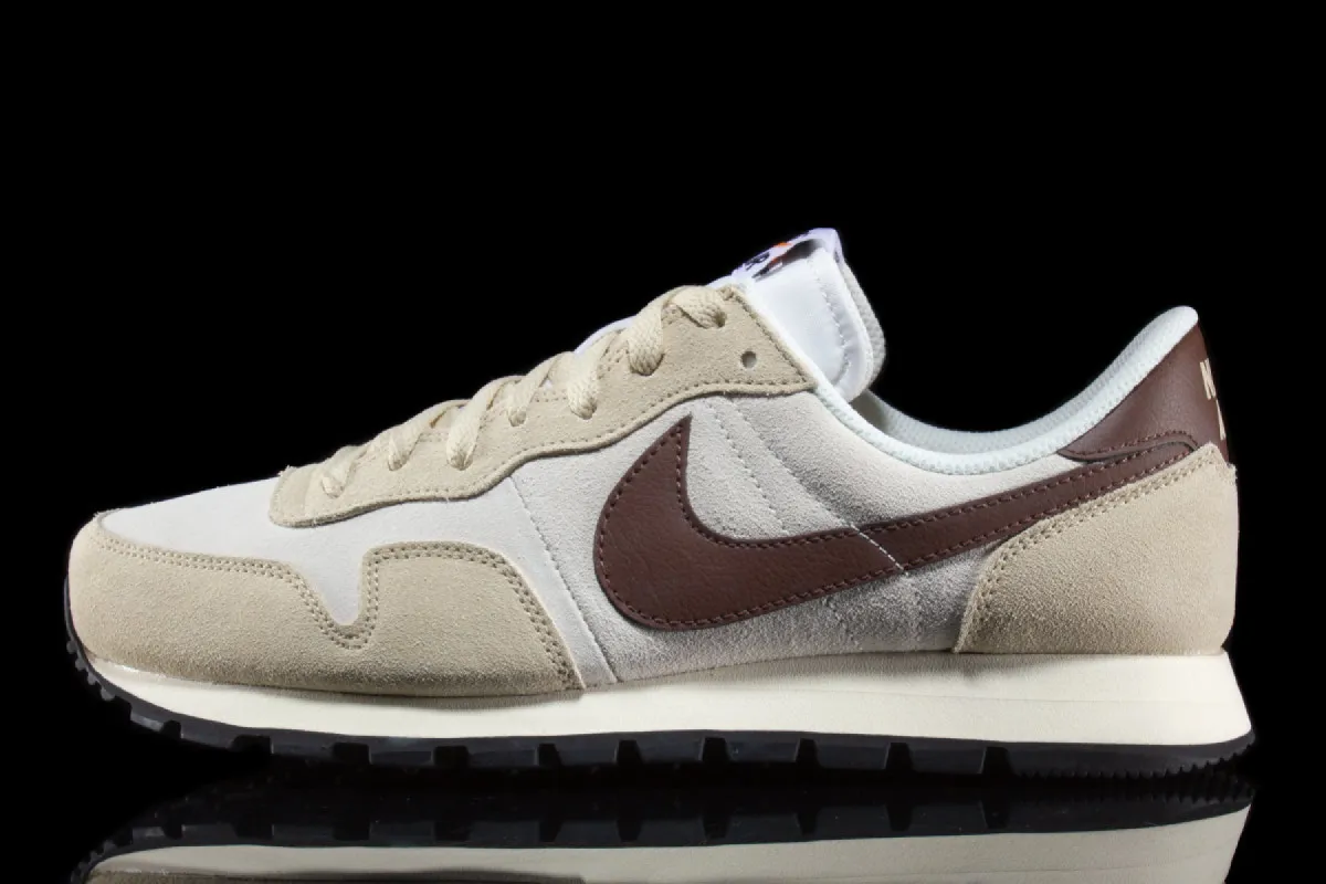 Air Pegasus 83 Premium sold by Premier