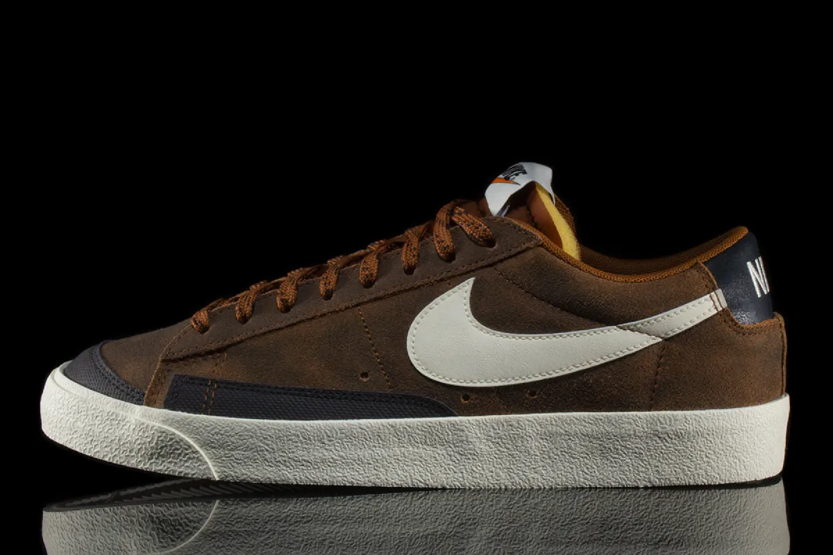 Blazer Low '77 Premium Vintage sold by Premier