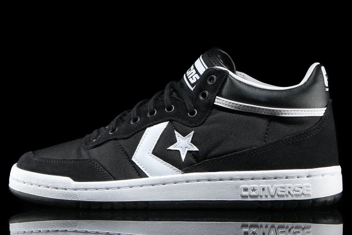 Fastbreak Pro Mid made by Converse