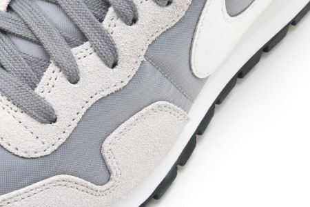 Air Pegasus 83 Premium sold by Premier