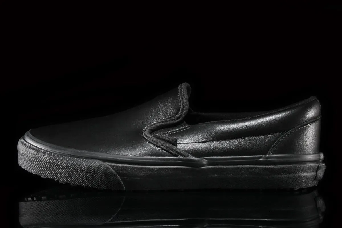 Classic Slip-On UC (Made for the Makers) made by Vans