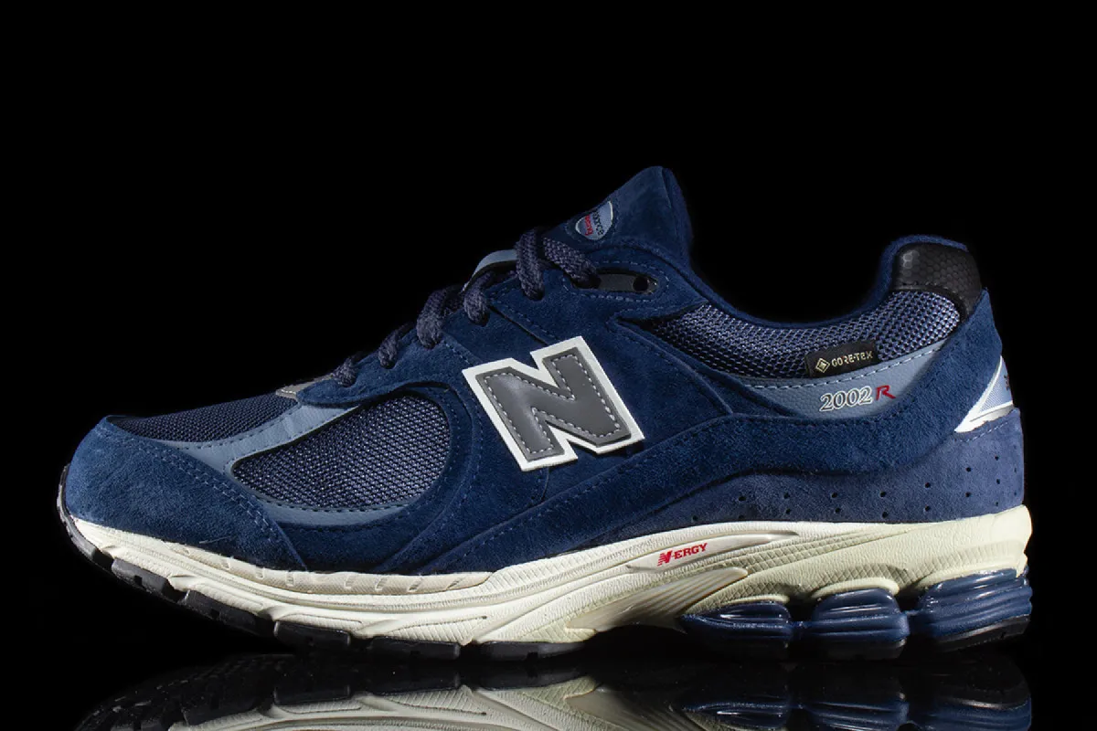 2002RX Gore-Tex sold by Premier