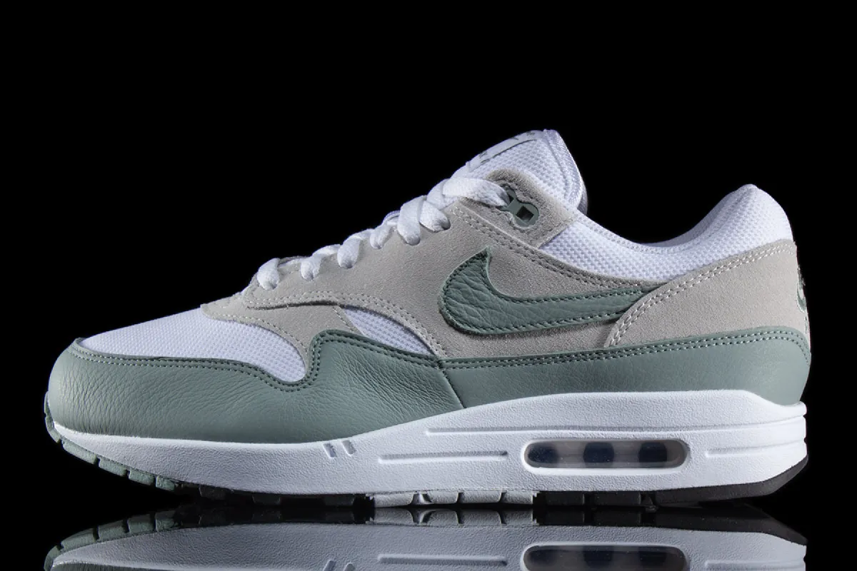 Air Max 1 'Mica Green' sold by Premier