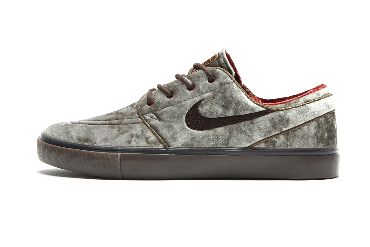 Zoom Janoski OG+ SE sold by Premier product image thumbnail 2