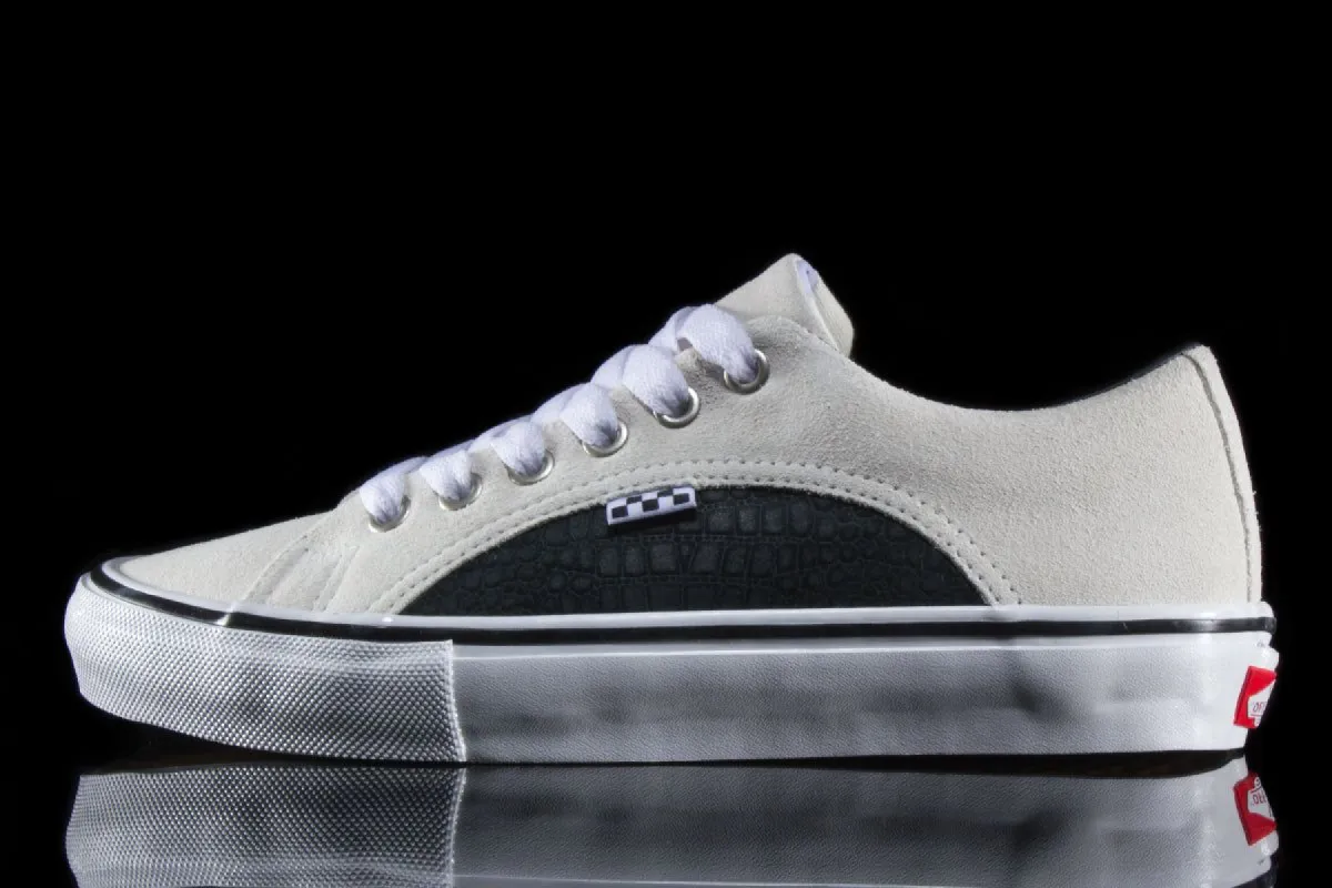 Skate Lampin sold by Premier