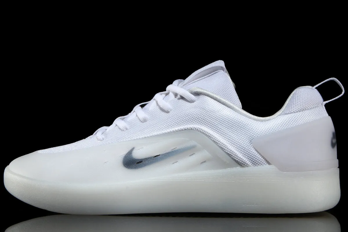 Zoom Nyjah 4 sold by Premier
