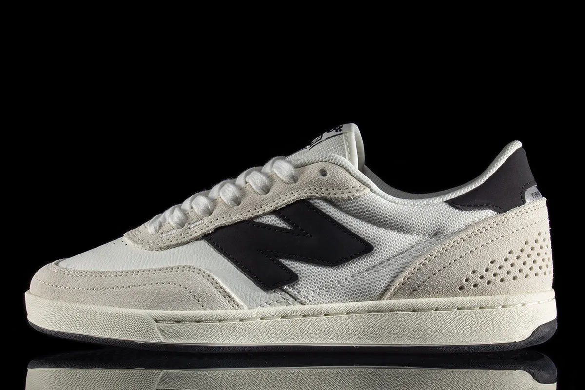 440 Low V2 - Standard & Wide sold by Premier