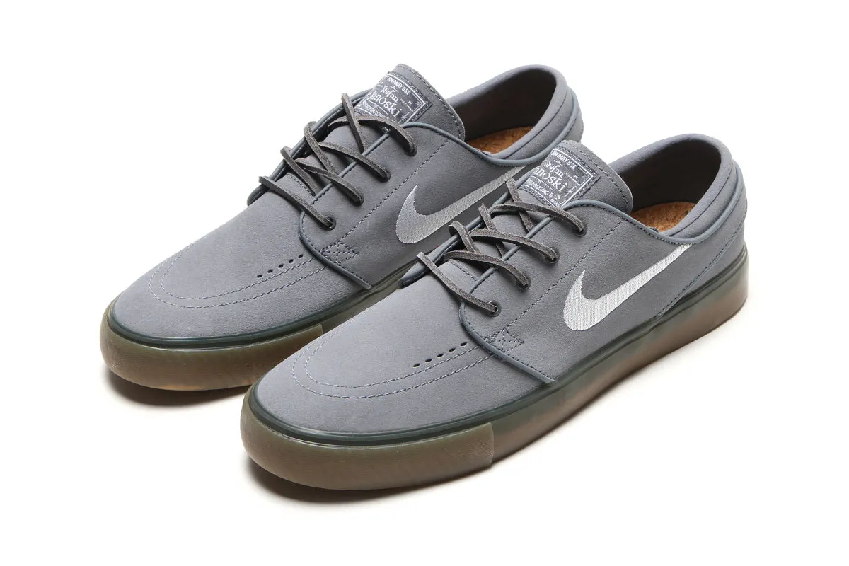Zoom Janoski OG+ sold by Premier product image thumbnail 3