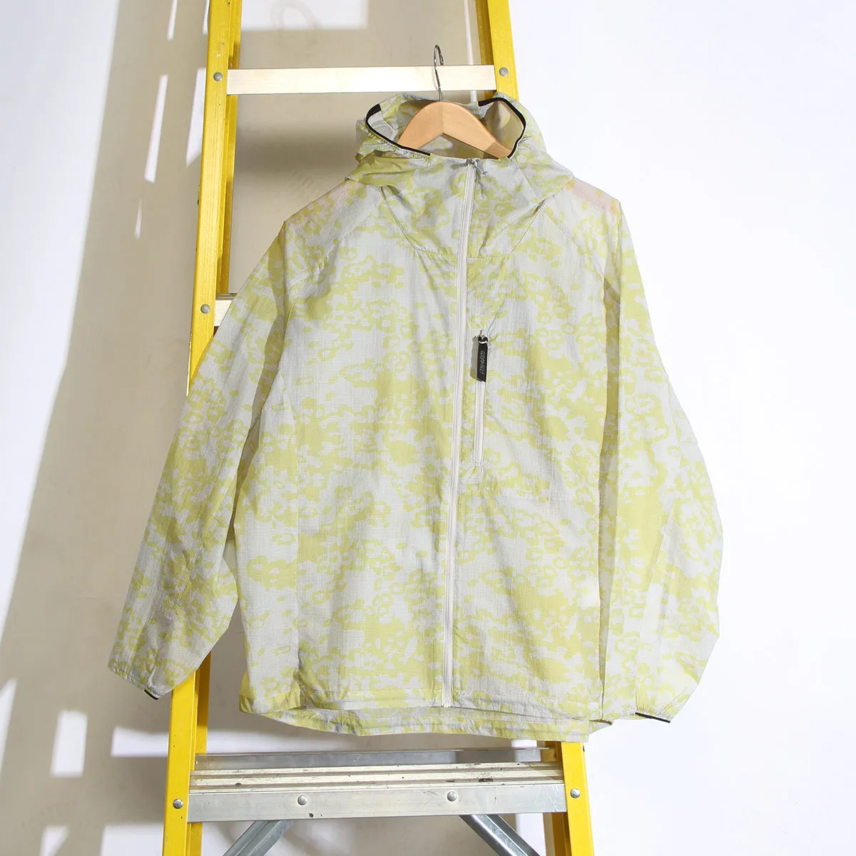 Flyweight Hooded Jacket sold by Premier product image thumbnail 2