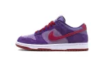 Dunk Low sold by Premier