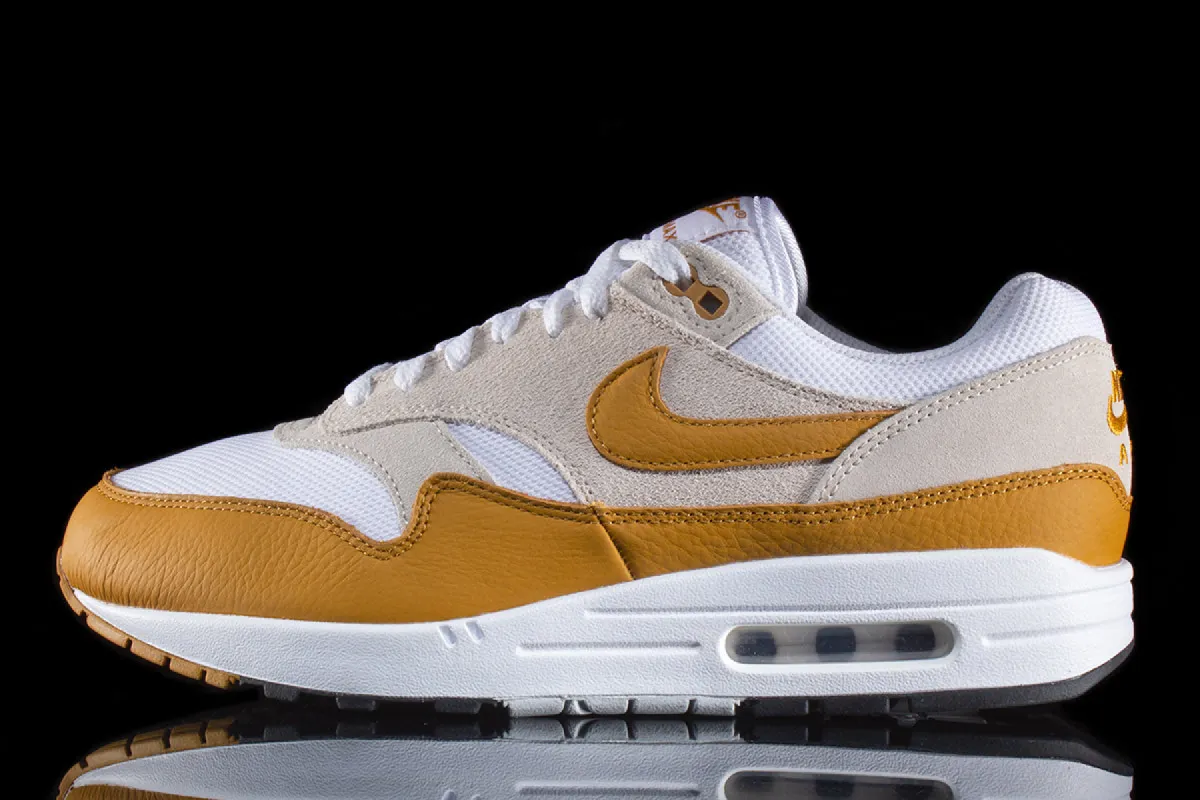 Air Max 1 'Bronze' sold by Premier
