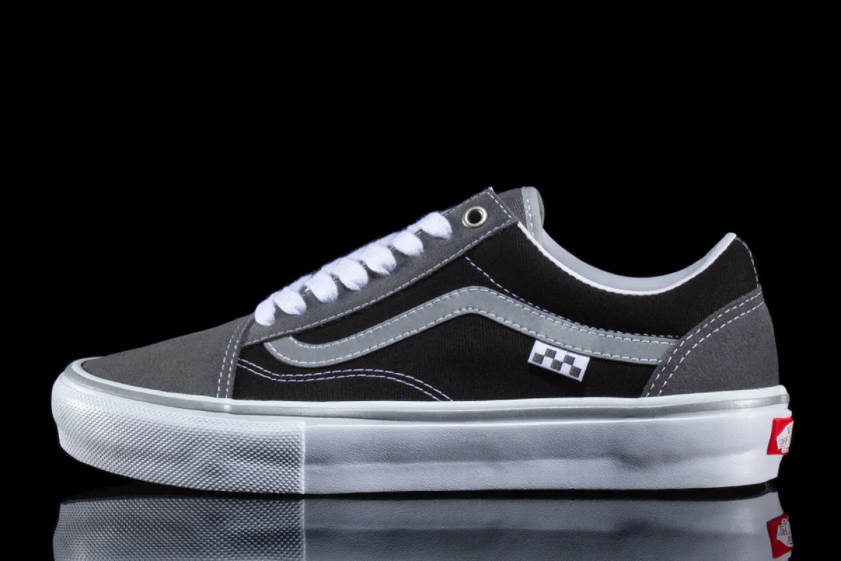 Skate Old Skool sold by Premier