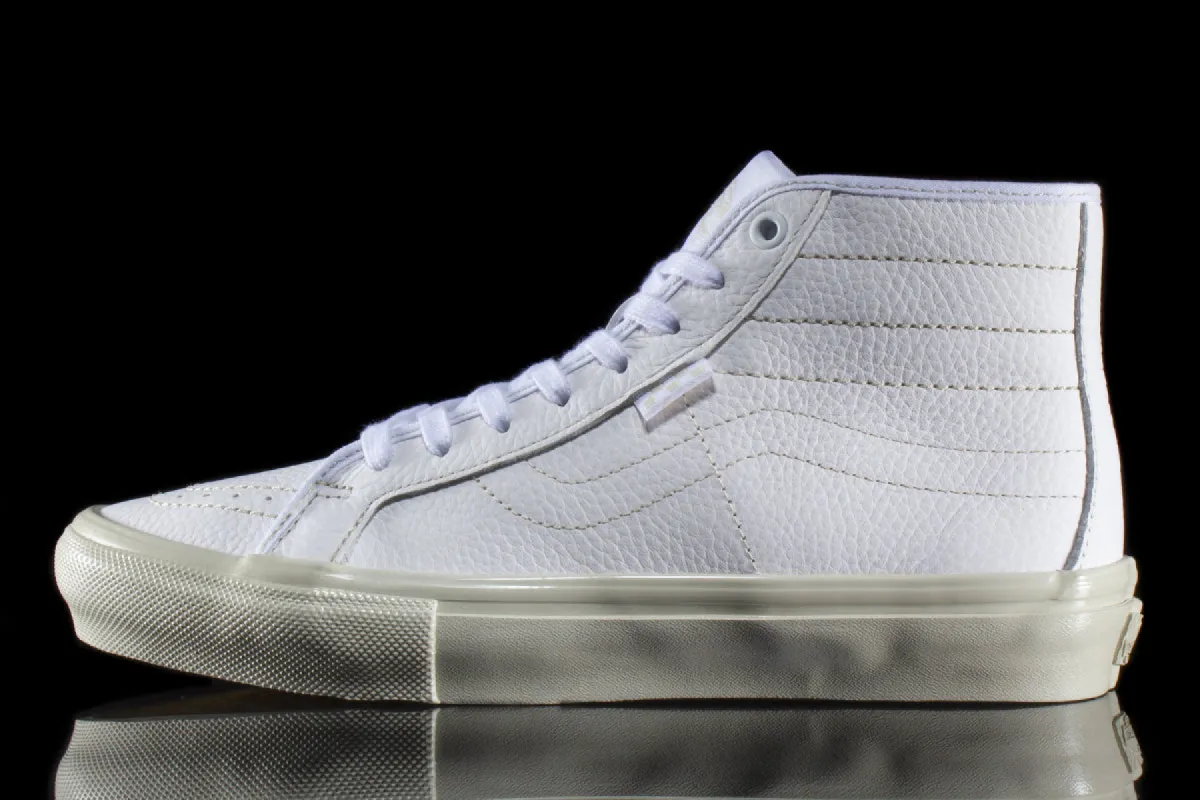 Skate Sk8-Hi Decon VCU sold by Premier