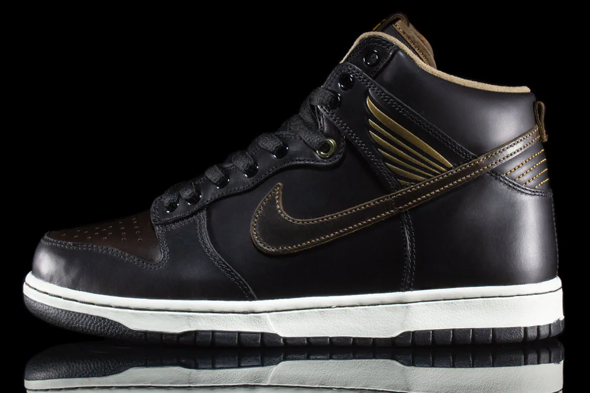 Dunk High OG QS Pawnshop sold by Premier