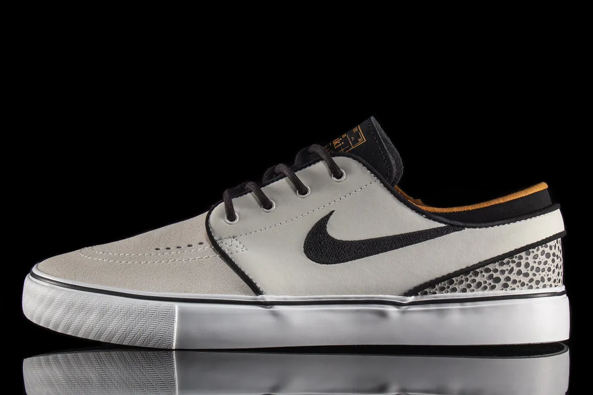 Zoom Janoski OG+ Olympic sold by Premier
