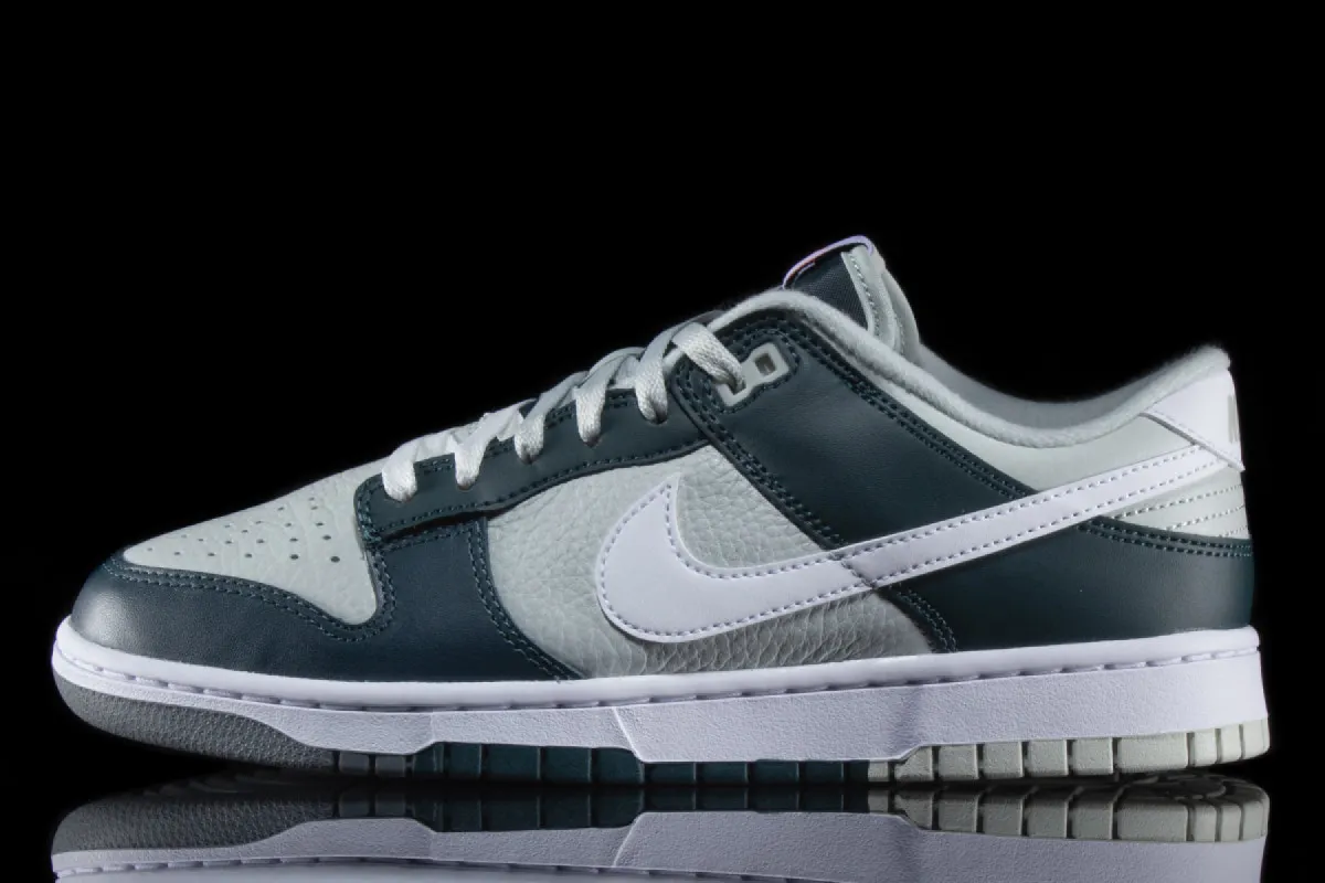 Dunk Low Retro Premium sold by Premier