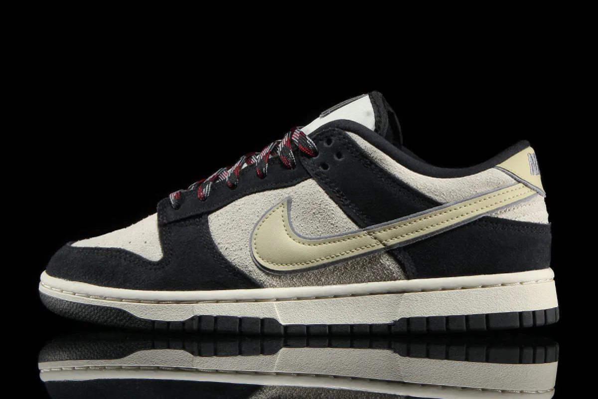 Women's Dunk Low LX sold by Premier