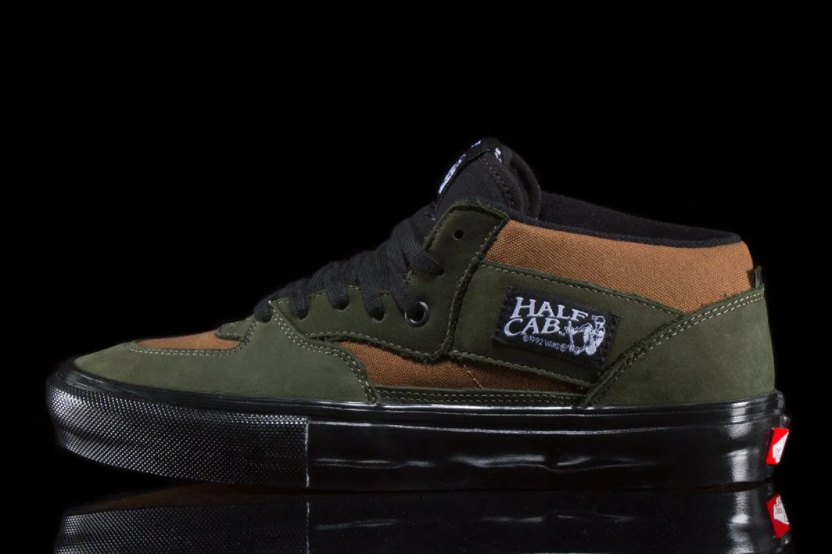 Skate Half Cab (Nubuck) sold by Premier