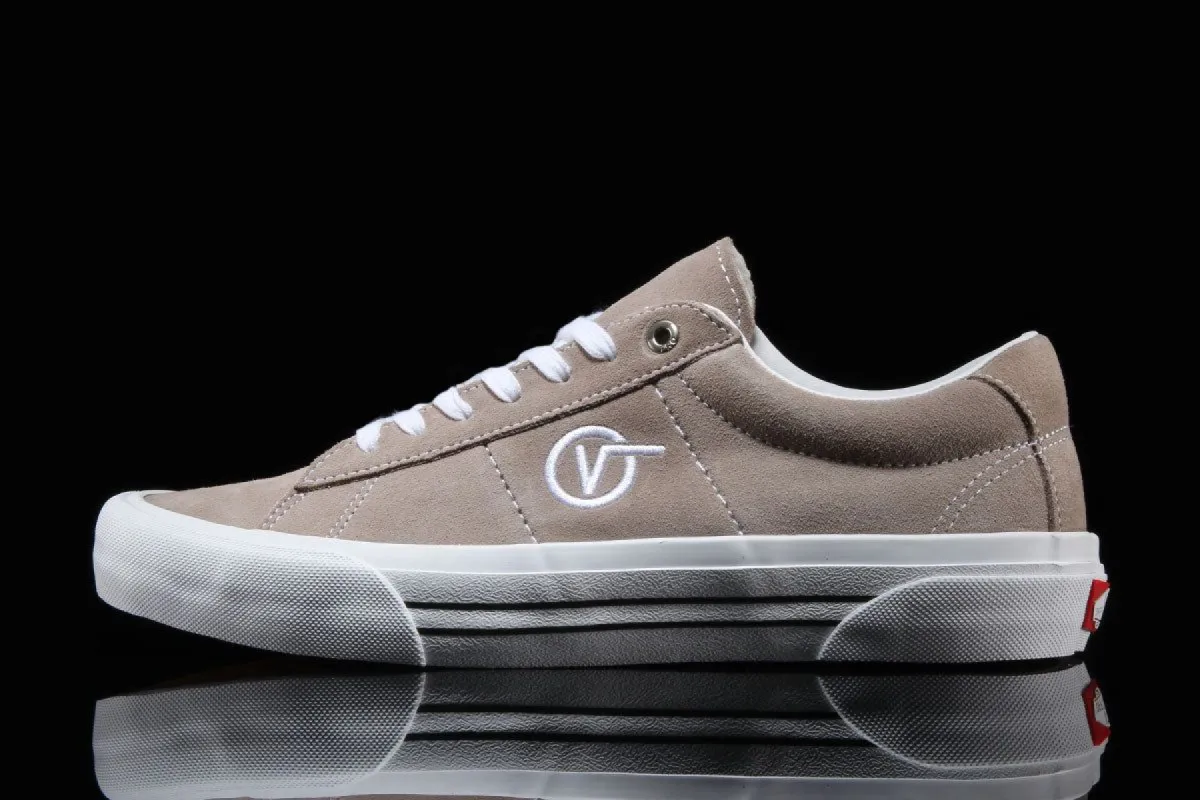 Saddle Sid Pro sold by Premier