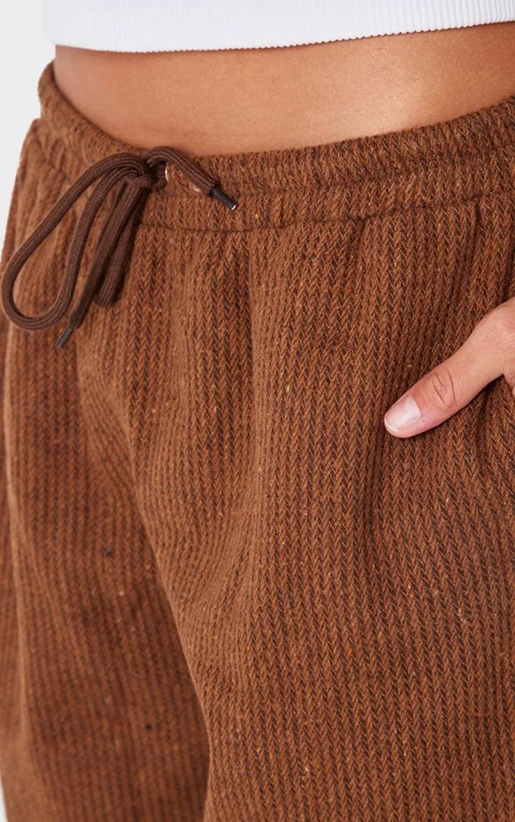Brown Textured Low Rise Drawstring Straight Leg Trousers sold by Pretty Little Thing product image thumbnail 4