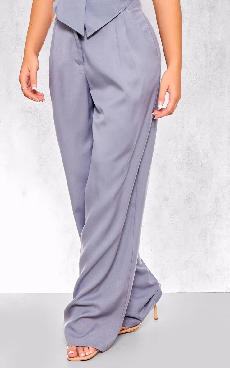 Grey Woven Tailored Pleated Wide Leg Trousers sold by Pretty Little Thing product image thumbnail 2