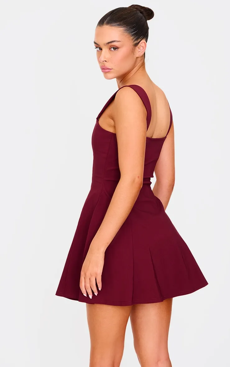 Burgundy Stretch Woven Shift Dress sold by Pretty Little Thing product image thumbnail 2