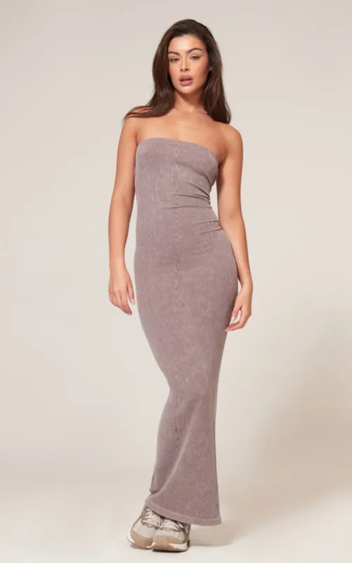 Taupe Faded Contour Rib Bandeau Midaxi Dress sold by Pretty Little Thing