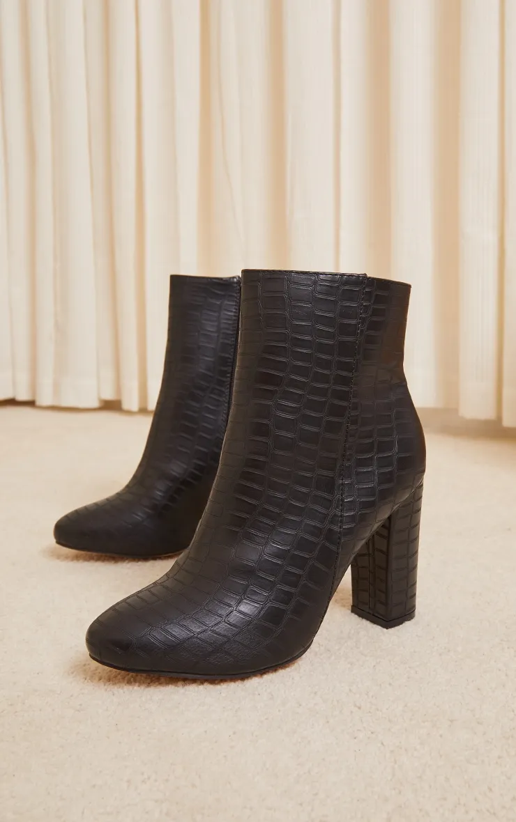 Croc Wide Fit Behati Block Heeled Ankle Boot sold by Pretty Little Thing product image thumbnail 3