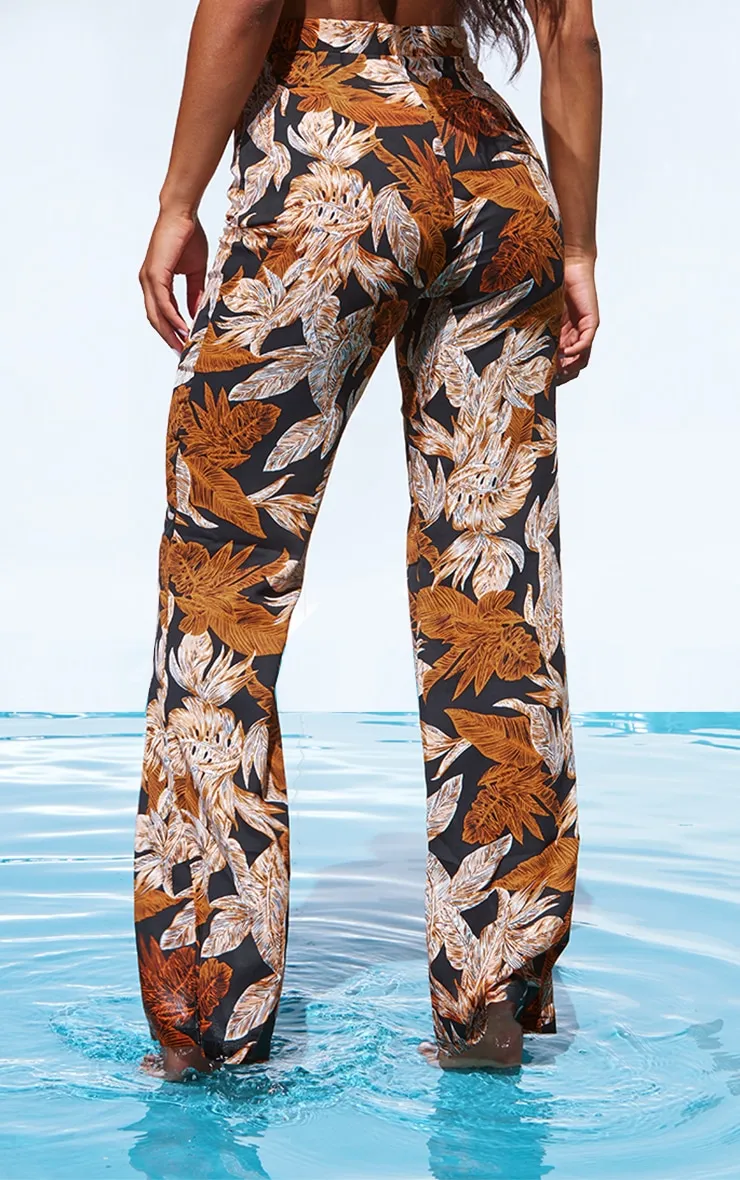 Black Palm Leaf Print Beach Flares sold by Pretty Little Thing product image thumbnail 3