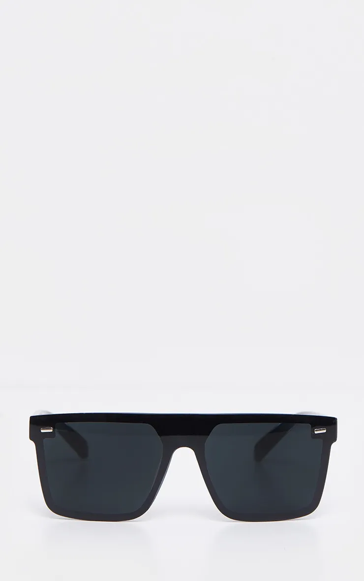 Black Oversized Resin Frame Fade Lens Sunglasses sold by Pretty Little Thing product image thumbnail 2