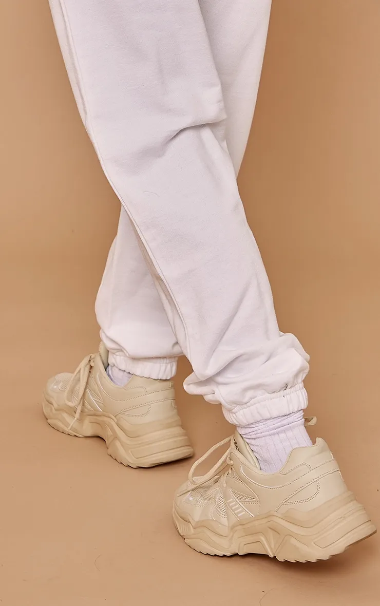 Petite White Casual Joggers sold by Pretty Little Thing product image thumbnail 4