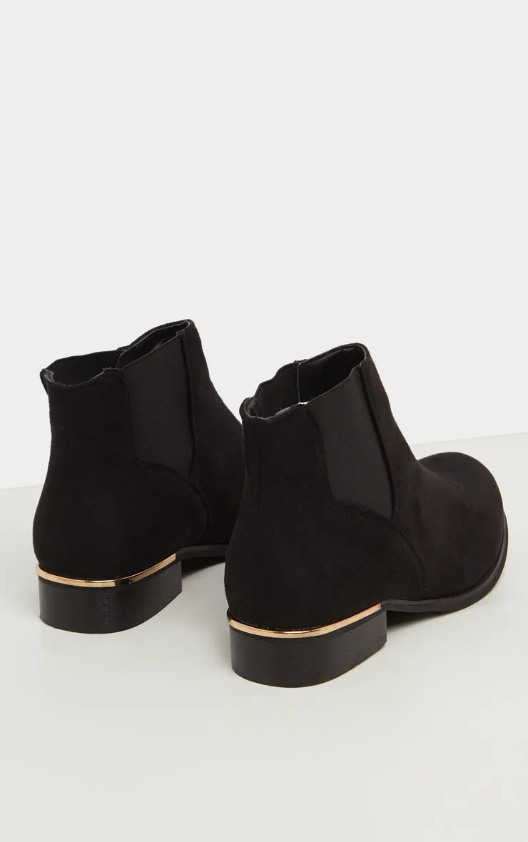 Black Wide Fit Chelsea Boot sold by Pretty Little Thing product image thumbnail 4