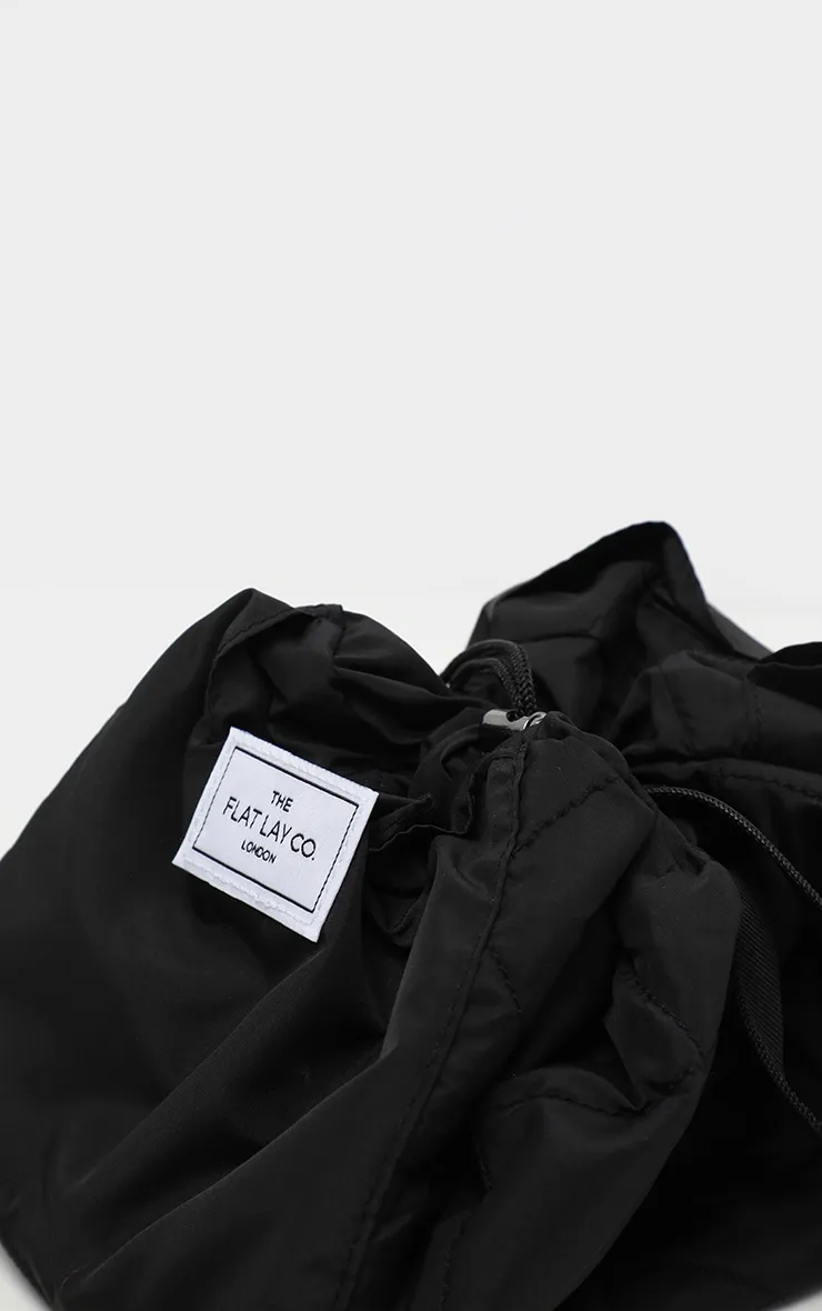 The Flat Lay co. Makeup Bag Classic Black sold by Pretty Little Thing product image thumbnail 5
