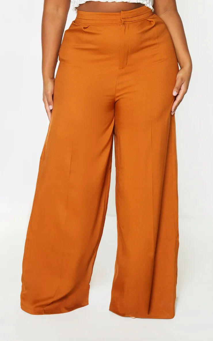 Plus Rust Pleat Detail Wide Leg Trousers sold by Pretty Little Thing product image thumbnail 2